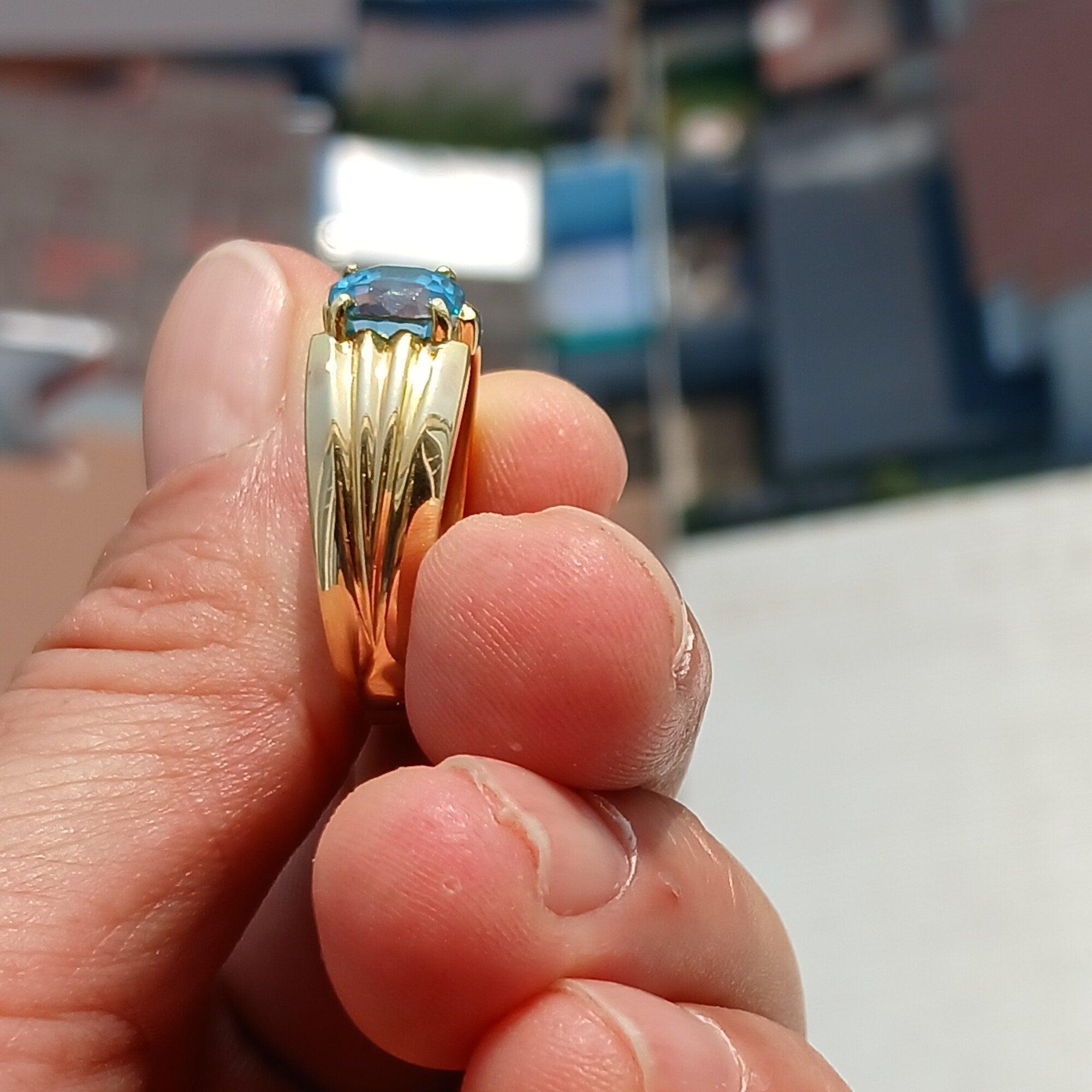 18K Yellow Gold Ring, Blue Zircon Gold Ring, Men's 18K Gold Ring, Men's Ring, oval Blue Zircon, Minimalist Gold Ring, Gift for Him - Size 13 - Von Günther zu Wind18K yellow gold ring