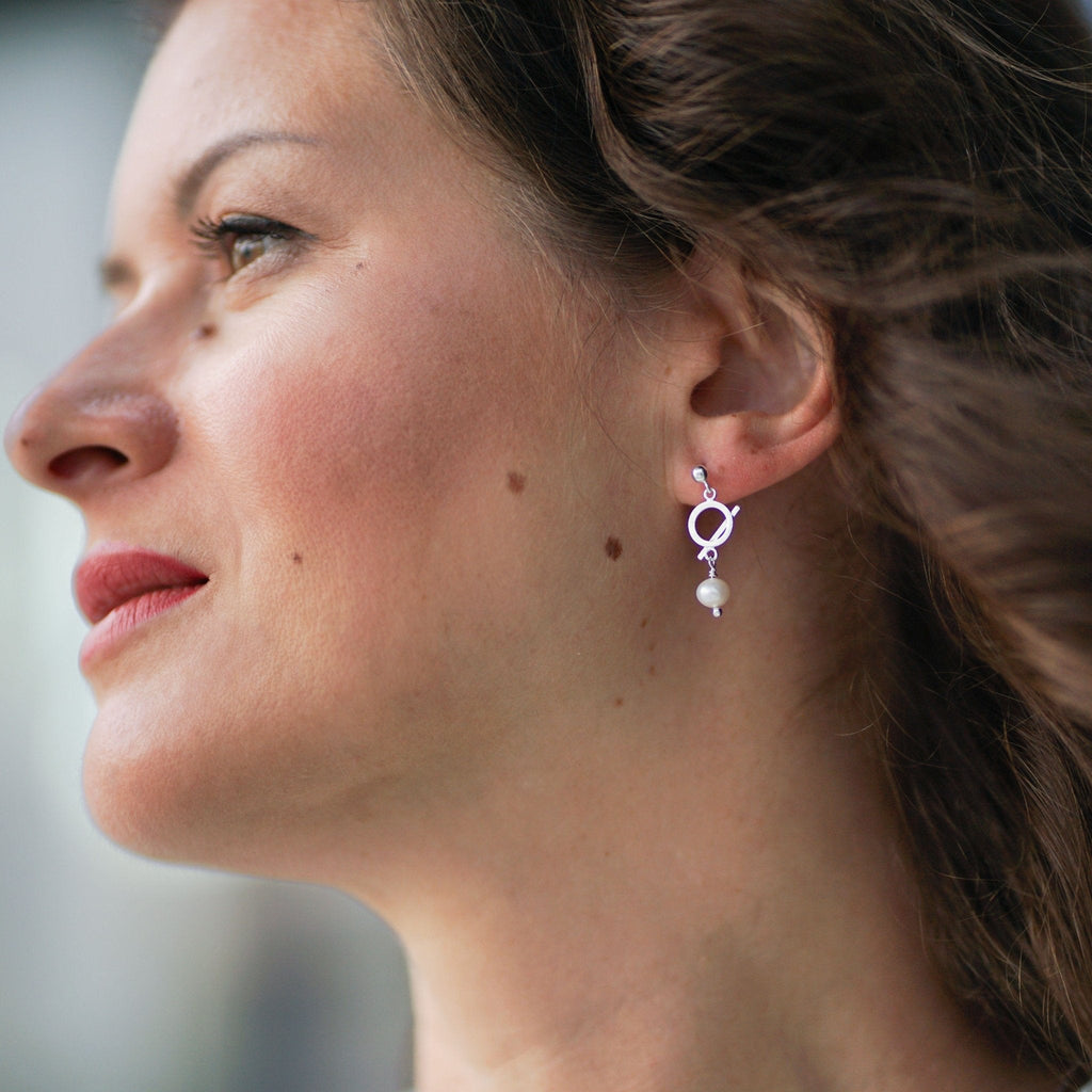 Earrings Air Asymmetrical - Gold Plated Modern Design - Von Günther zu WindEarrings