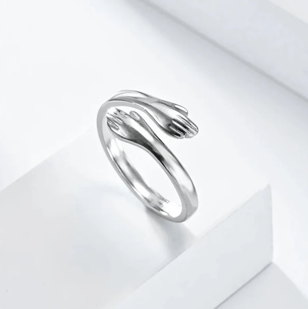 Hugging Arms Adjustable Ring - Von Günther zu WindRing