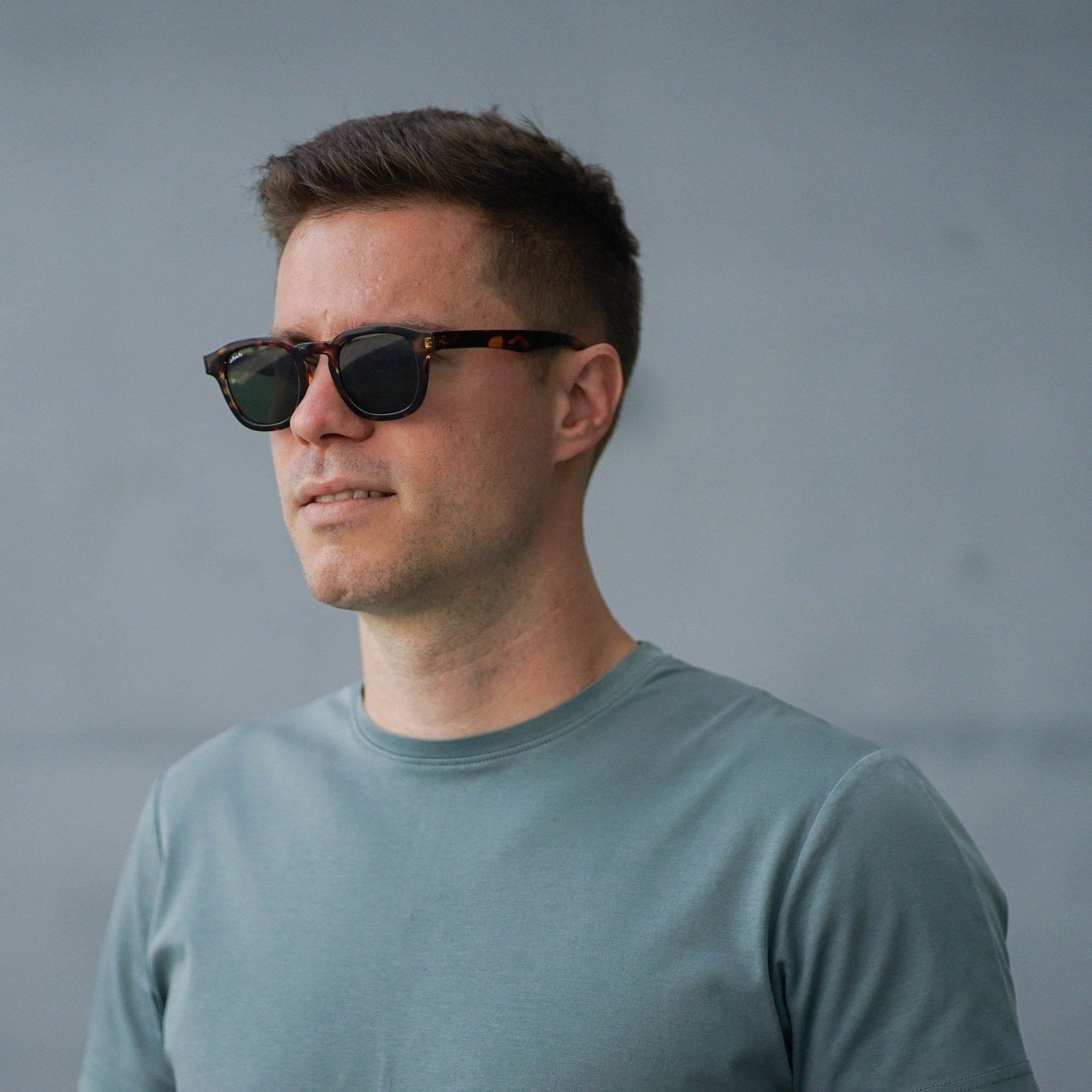 Sunglasses Zoe + Free Bracelet Lignum – Limited Bundle