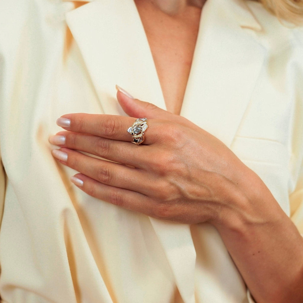 Ring Madonna - Sterling Silver Topaz & Sapphire Luxury Ring - Von Günther zu WindRings