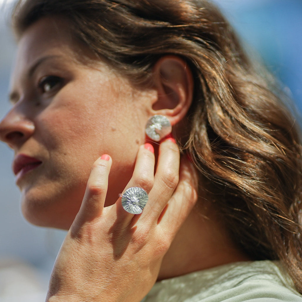 Ring Touch - Sterling Silver Elegant Minimalist Ring - Von Günther zu WindRings