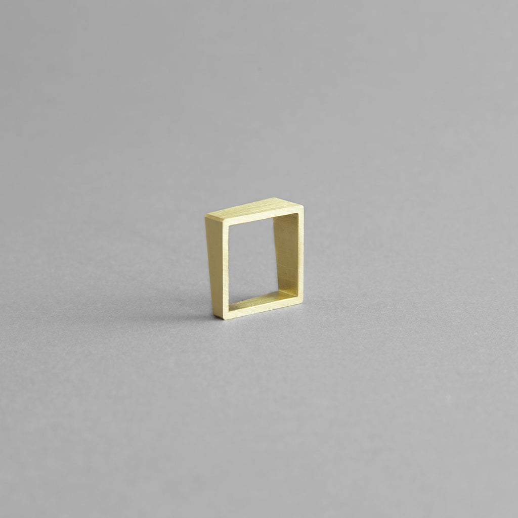 SQUARE BRASS RING | Geometric Adjustable Ring - Von Günther zu Windring