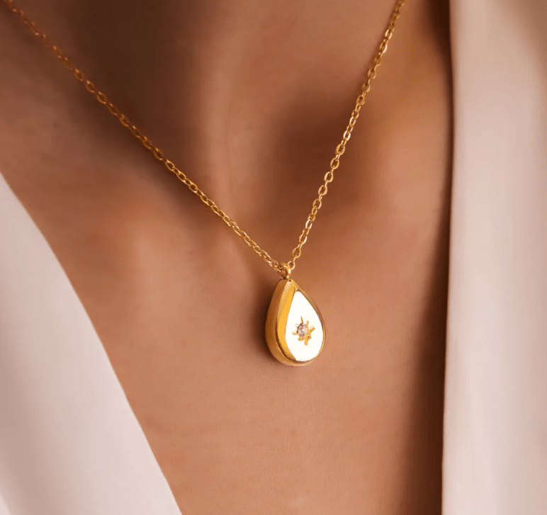 Teardrop Star Necklace - Von Günther zu WindJewelry Pendant Necklace