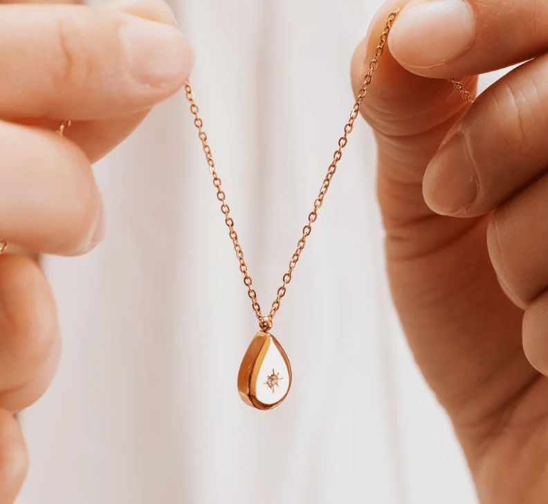 Teardrop Star Necklace - Von Günther zu WindJewelry Pendant Necklace