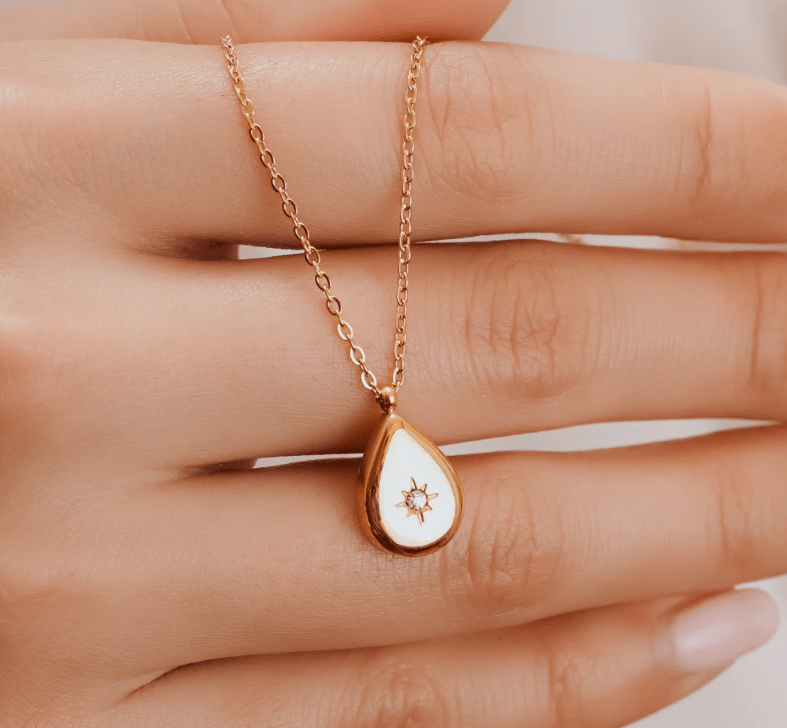 Teardrop Star Necklace - Von Günther zu WindJewelry Pendant Necklace