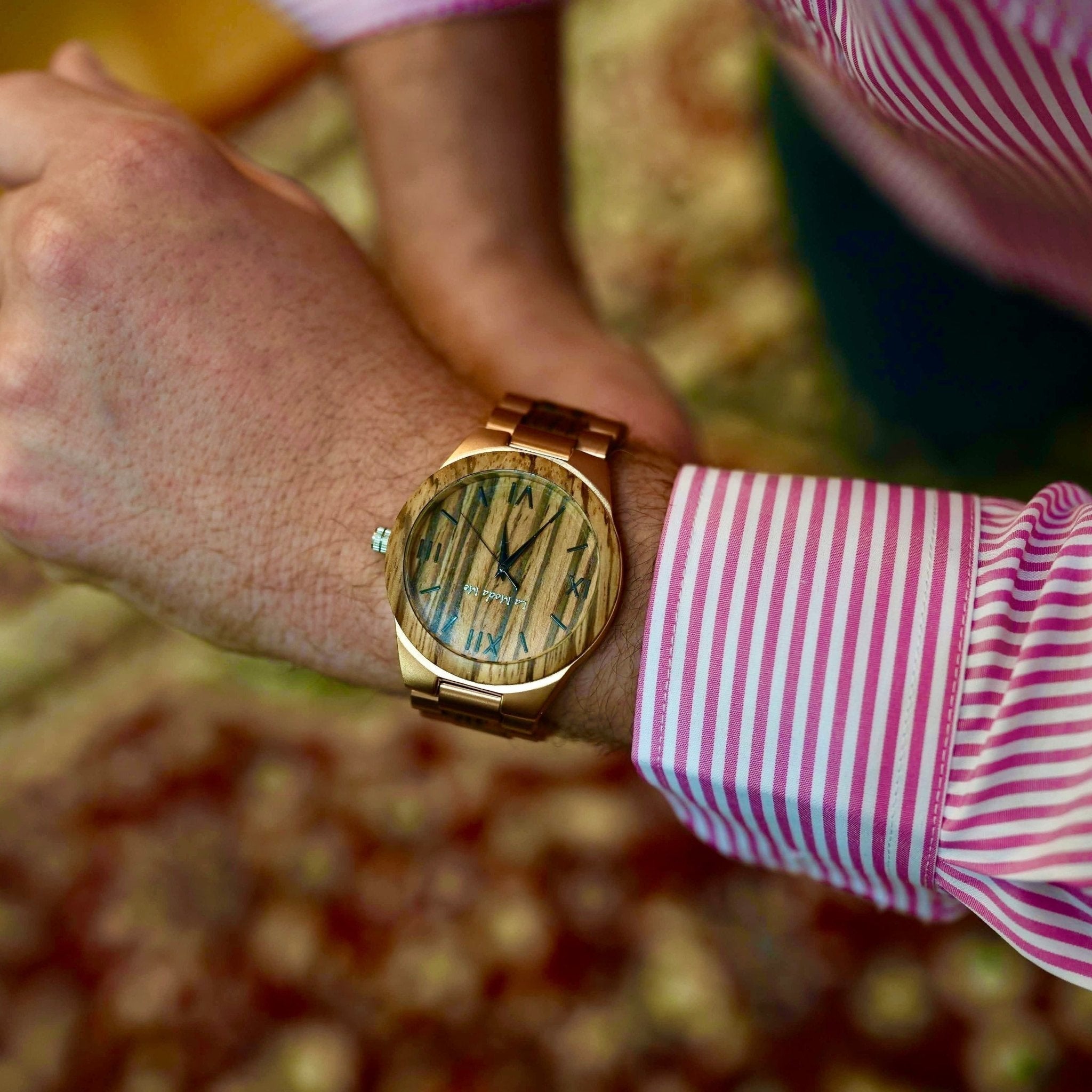 Watch VLUX Ebony - Eco - Friendly Luxury Wooden Timepiece - Von Günther zu WindWatches